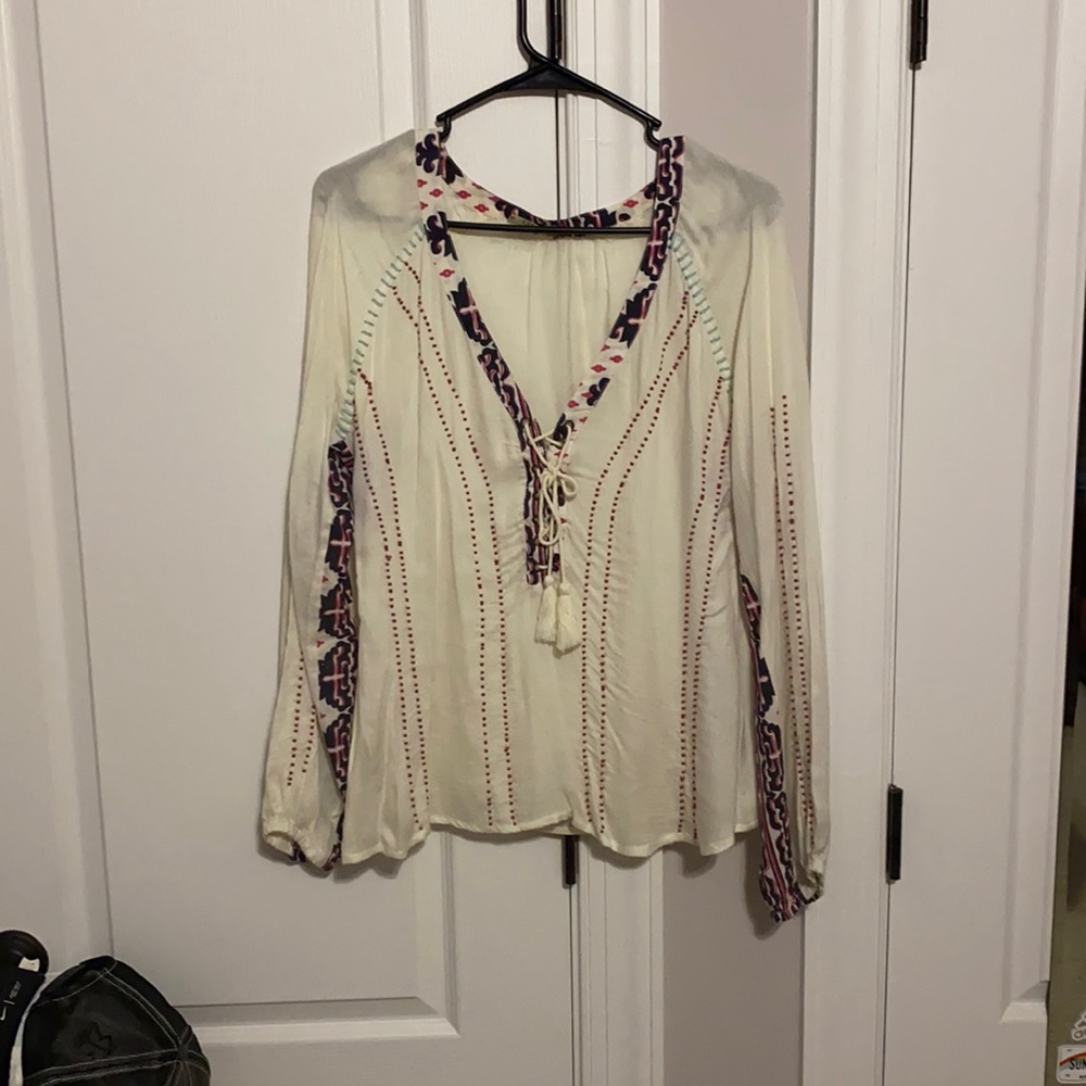 BKE NEVER WORN LONG SLEEVE TOP